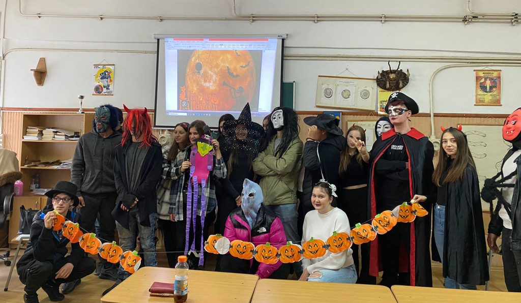 "De la inimă la inimă", acțiune social-educațională dedicată sărbătorii de Halloween în cadrul proiectului SNAC