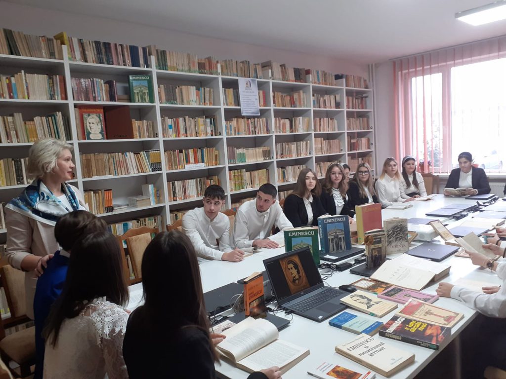 Vreme trece, vreme vine