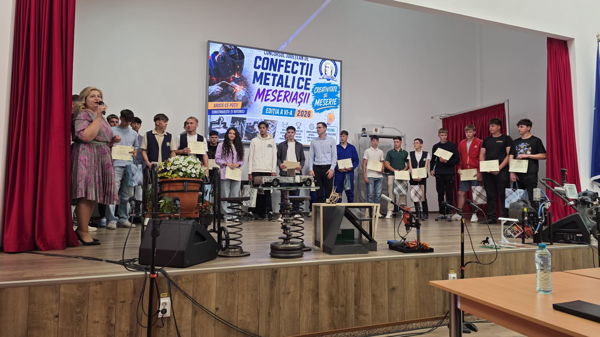 Colegiul nostru a obținut locul doi la concursul județean de confecții metalice Meseriașii
