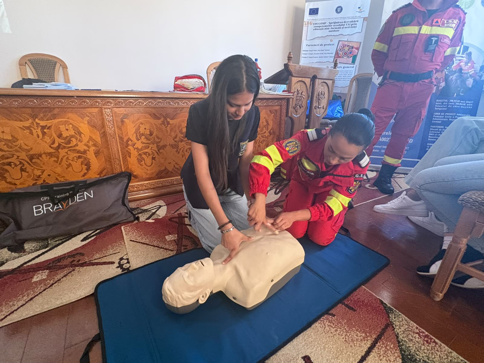 Elevii noștri au învățat și exersat tehnici de prim ajutor în cadrul proiectului SHIELDS